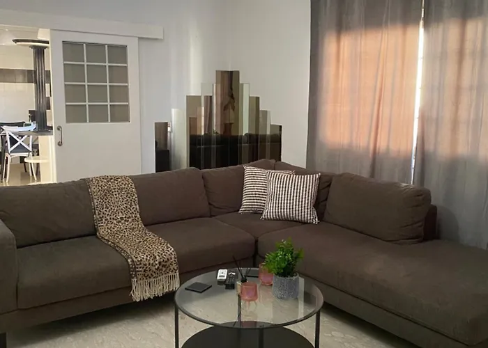 Sweet 3-bedrooms Apartment *