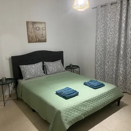 Sweet 3-bedrooms Larnaca